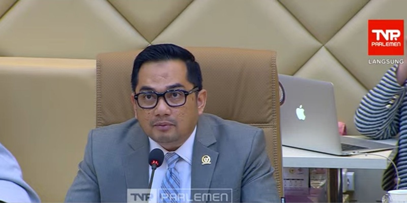 DPR Evaluasi Kinerja Nusron Masih di Bawah 30 Persen