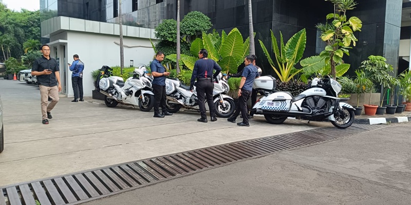 Erick Thohir Melipir Lewat Pintu Belakang Temui Pimpinan KPK