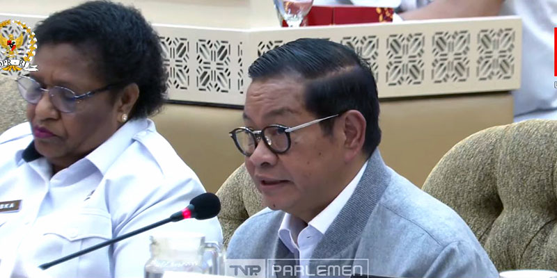 Pramono: Pertama di Jakarta, Gubernur Instruksikan ASN Naik Transportasi Umum