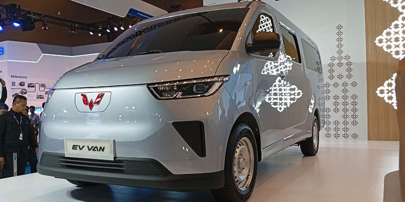 Sudah Diperkenalkan, Wuling Belum Ungkap Harga Resmi EV Van