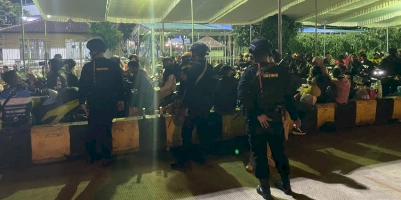 Brimob Lampung Perketat Patroli Pelabuhan saat Arus Balik