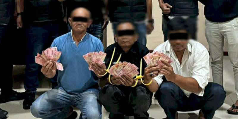 Ngaku Wartawan, Tiga Pria Peras Aparatur Desa