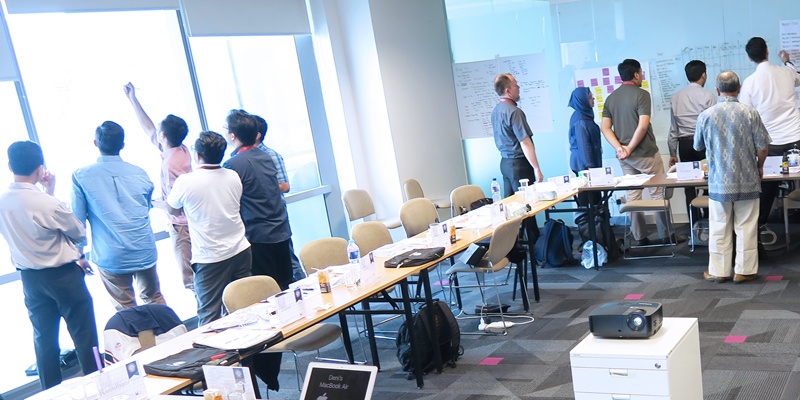 Dcolearning Gelar Training Siapkan SDM Unggul di Sektor Industri