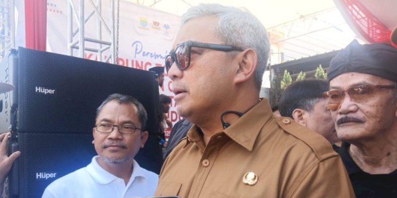 Wali Kota Bandung Susun Aturan Handphone Dilarang Masuk Kelas