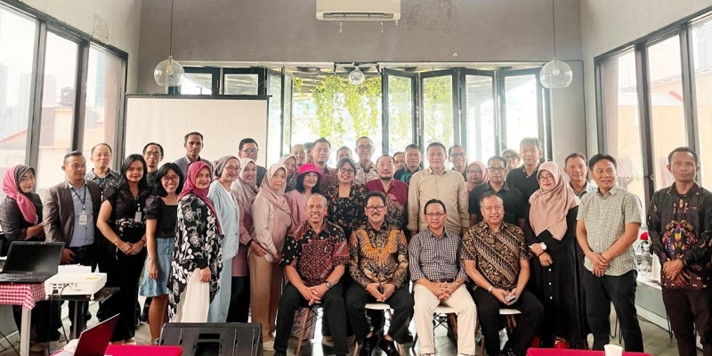 Alumni UJB Gaungkan Semangat Kampus Kebangsaan