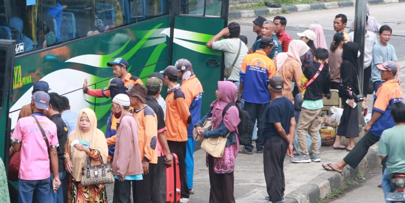Pendatang Modal Dengkul Hanya Menambah Beban Pemda