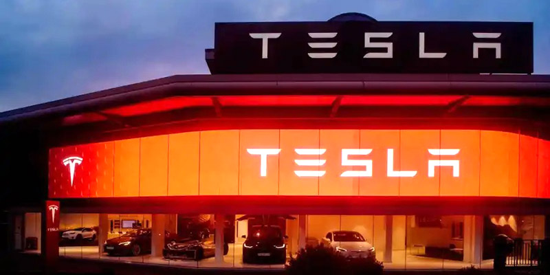 Mobil Tesla Bekas Makin Banyak Dijual