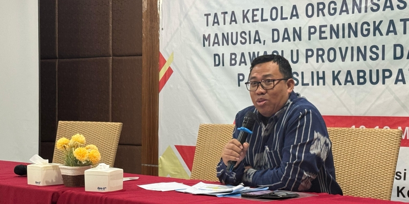 ASN DKI Wajib Naik Transportasi Umum Tiap Rabu Pantas Ditiru