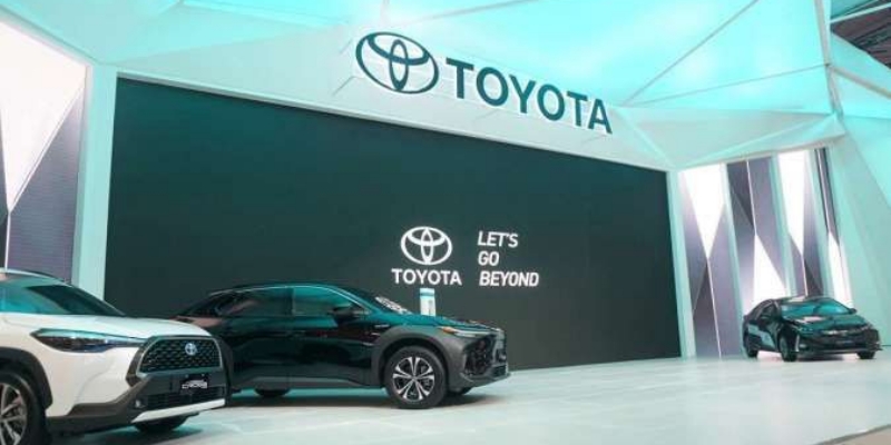 Toyota dan Waymo Join Kembangkan Mobil Otonom