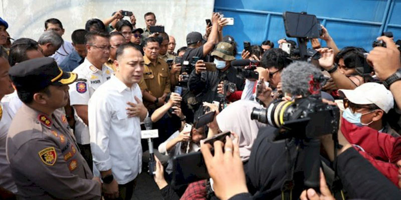 Walikota Surabaya Tuntaskan Tiga Kasus Penahanan Ijazah Karyawan