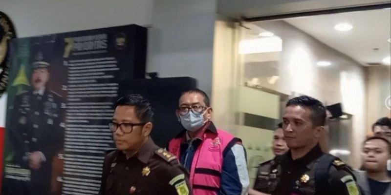 Mantan Direktur Pemberitaan <i>Jak TV</i> Dipasangi Alat Pengawas