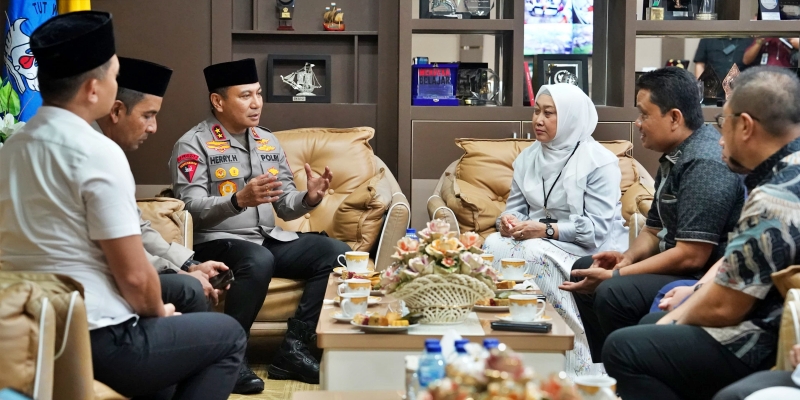 Irjen Herry Heryawan Ajak Civitas Akademika UNRI Bangun Riau