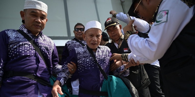 Jemaah Haji Gelombang I Berangkat 2-16 Mei dan Gelombang II 17-31 Mei