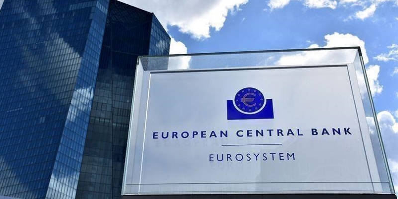 Dipicu Kebijakan Trump, ECB Bakal Potong Suku Bunga