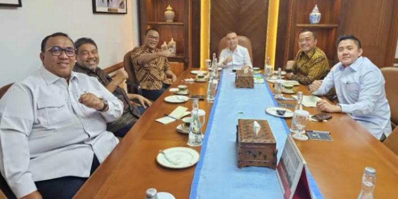 Jumhur Hidayat: Alhamdulillah Satgas PHK Segera Dibentuk