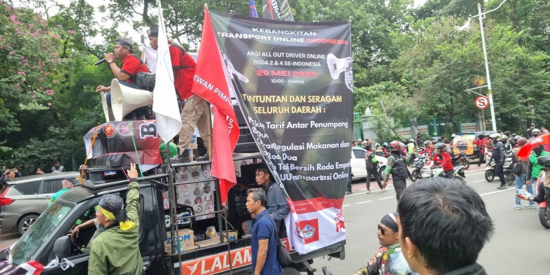 Aksi Ojol Jakarta Keluarkan Empat Butir Tuntutan