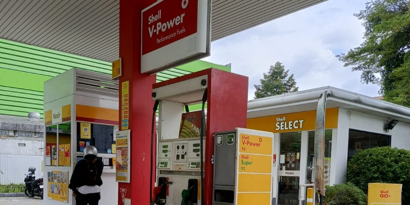 Pasar Minyak Tertekan, Laba Shell Anjlok 35 Persen