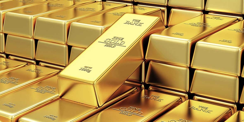 Pasar China Libur Panjang, Harga Emas Anjlok ke Level Terendah