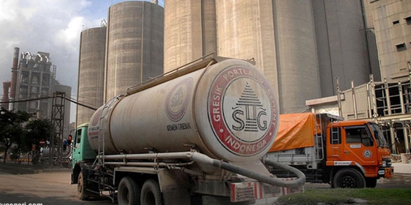 Buwas Dicopot, Komisaris Utama Semen Indonesia Diisi Ipar Jokowi