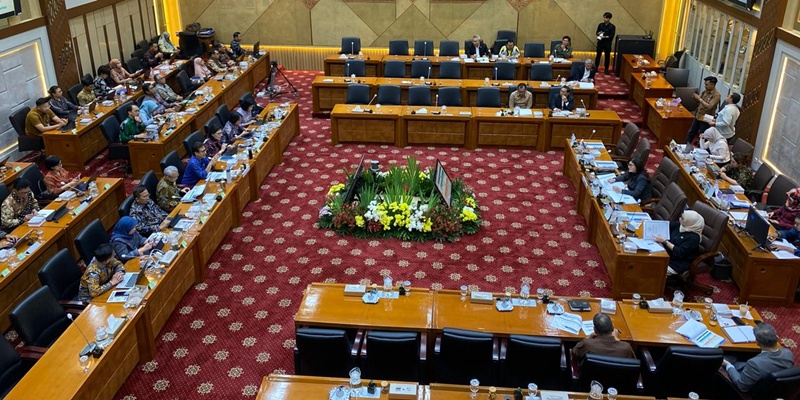 Komisi IX DPR Bahas Sejumlah Kebijakan Strategis Bareng Menkes