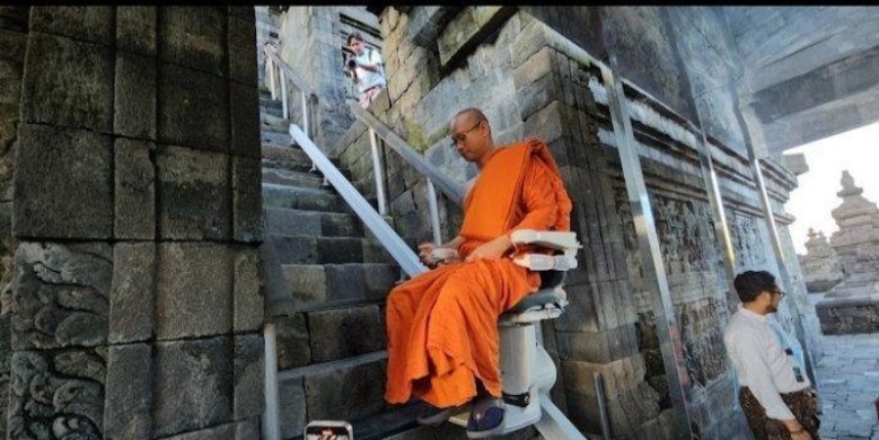 Politisasi Stairlift Tak Sesuai Cinta Kasih Ajaran Buddha