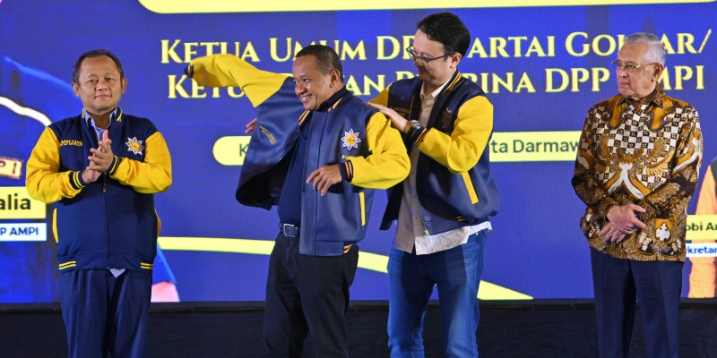 Ketum Golkar: AMPI Harus Adaptif pada Anak Muda