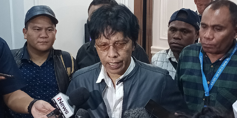 Adian Tantang Kemenhub dan Aplikator Debat Terbuka Bahas Nasib Ojol