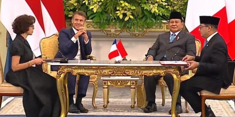 Menteri Ekraf Tanda Tangani Kerja Sama Bilateral Ekonomi Kreatif di Hadapan Prabowo-Macron