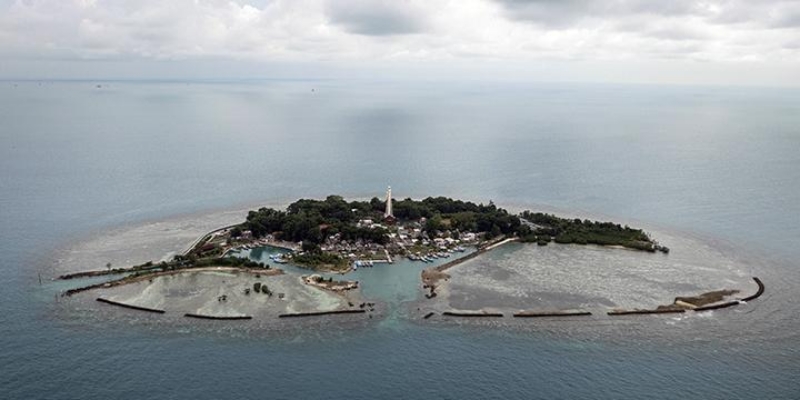 Lulusan SMP di Pulau Sabira Diajak Lanjutkan Pendidikan di Jakarta