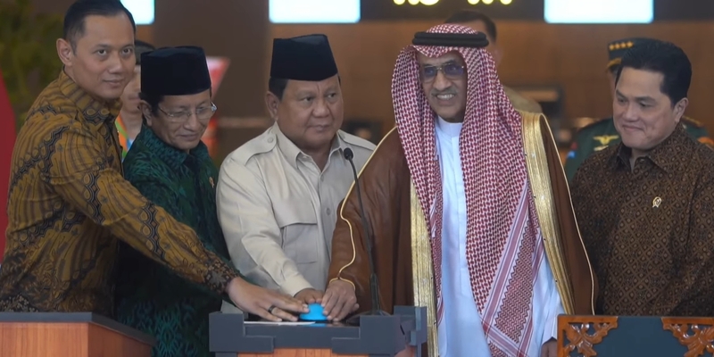 Prabowo dan Dubes Saudi Resmikan Terminal Haji-Umrah di Soetta