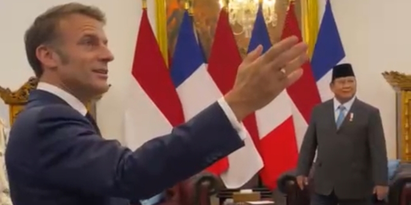 Macron Penasaran Lihat Foto Soekarno dan I Gusti Ngurah Rai di Istana