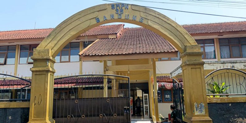 Dinkes Kota Bandung Menduga Makanan MBG di SMPN 35 Terkontaminasi Bakteri