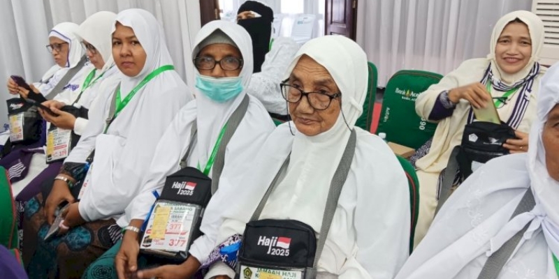 Tiga Generasi Jemaah Haji Asal Sabang Berangkat dalam Satu Kloter