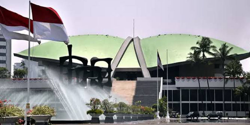 Formappi: Parlemen Semakin Mirip Kopi