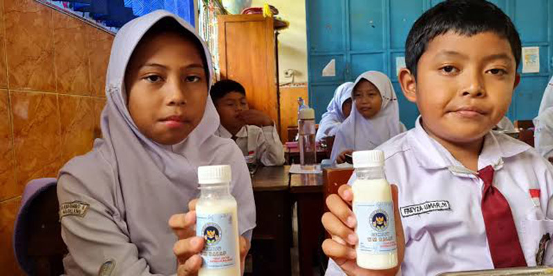 Soal Konsumsi Susu 2 Liter Per Hari, Kepala BGN Kembali Blunder