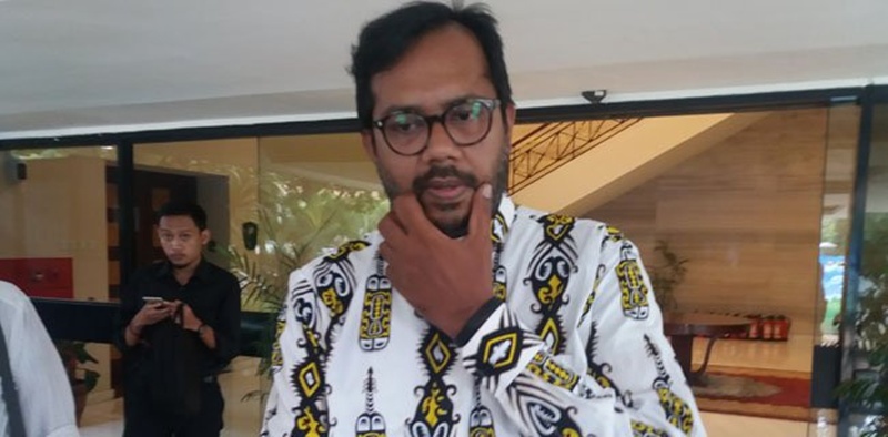 Haris Azhar Geram BRI Tak Siap Hadapi Sidang Gugatan Pedagang Ayam