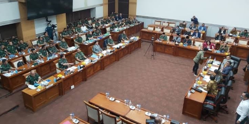 Komisi I Gelar Rapat Tertutup dengan Panglima TNI dan Seluruh Kepala Staf