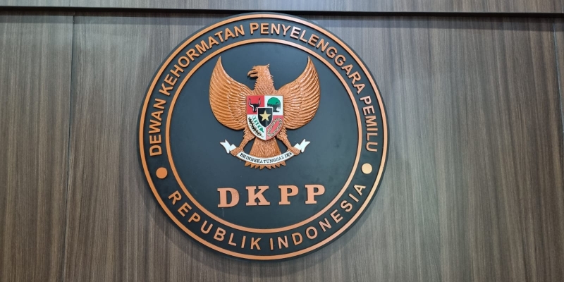 Mantan Komisioner DKPP Uji UU Pemilu