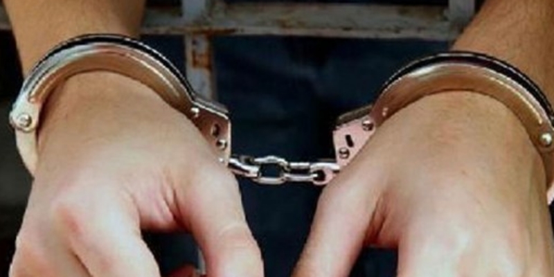 Pakai Atribut Ormas FBR, Pria Ini Dibekuk Polisi Usai Palak Mandor Bangunan di Jaksel