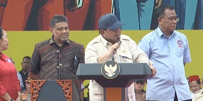 Prabowo Janji Hapus <i>Outsourcing</i> Hingga Pertemukan 150 Buruh di Istana