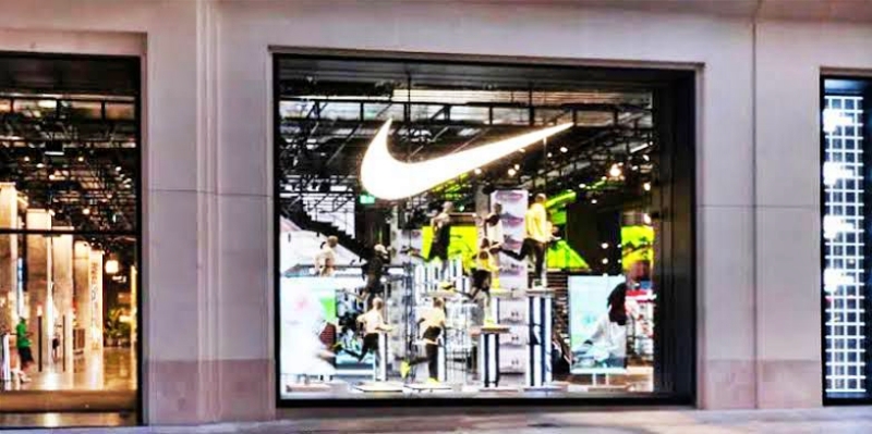 Terancam Bangkrut, Nike Hingga Adidas Desak Trump Bebaskan Industri Sepatu dari Tarif