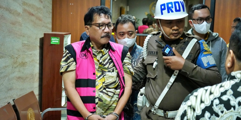 Menanti Keseriusan Kejagung Usut Dugaan Suap Rp50 Miliar Sugar Group ke Zarof Ricar