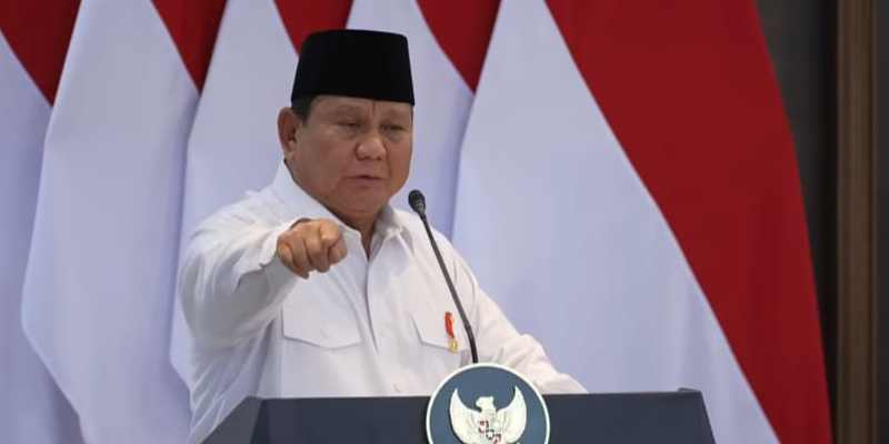 Prabowo Sentil Polemik Ijazah Jokowi, Khawatir Dirinya Juga Diserang