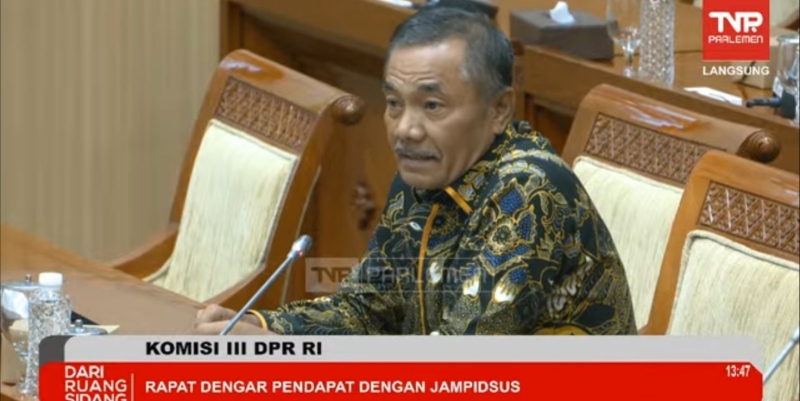 Libatkan TNI Jaga Kejaksaan seperti Mau Perang