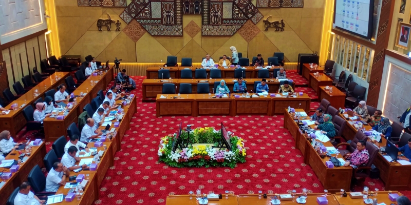 Rapat dengan Komisi IX, Kepala BGN Ungkap Penerima Manfaat MBG Capai 3,5 Juta