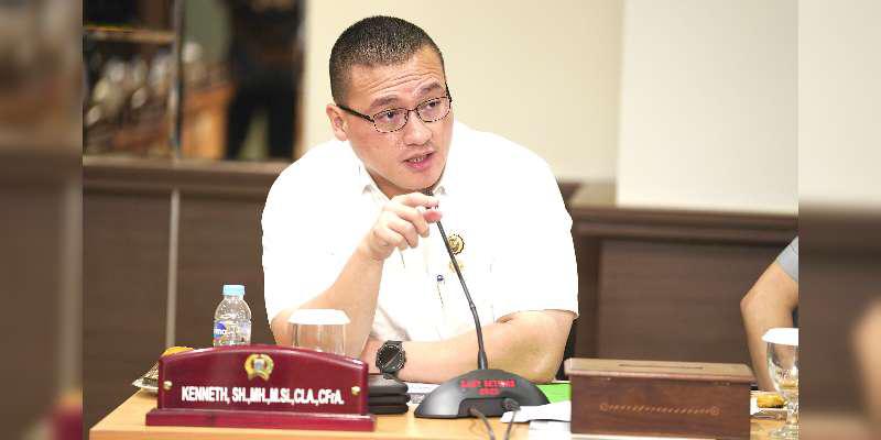 Legislator Jakarta Hardiyanto Kenneth Dukung Pengelolaan Parkir Oleh BUMD