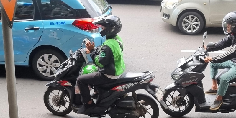 Aksi Ojol Hari Ini Desak Presiden Tindak Tegas Aplikator yang Sunat Tarif 50 Persen