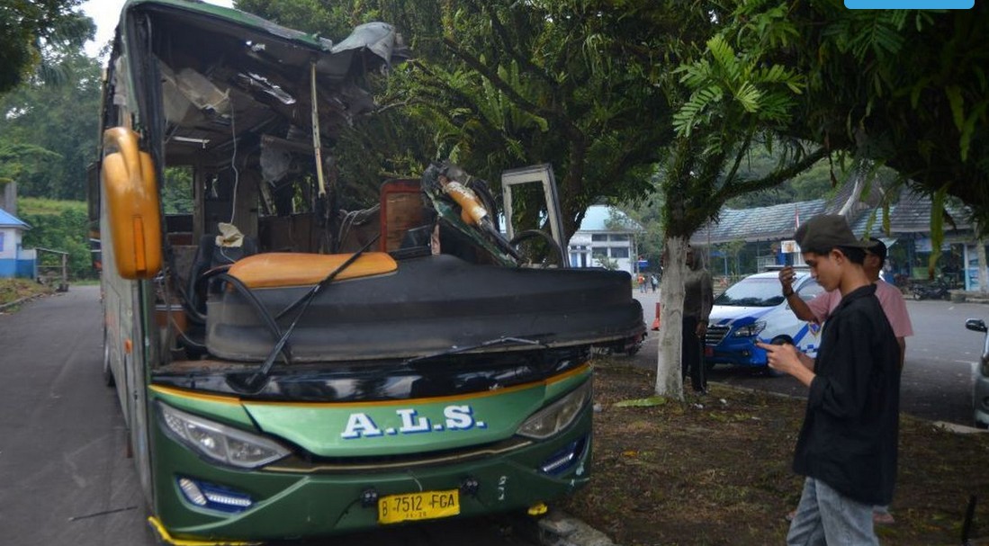 Korlantas Kirim Tim TAA Dalami Penyebab Kecelakaan Maut Bus ALS di Padang Panjang