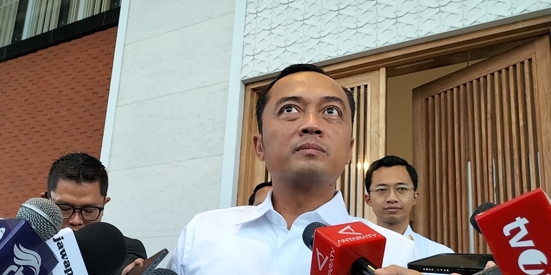 Mensesneg Enggan Beberkan Alasan Prabowo Tarik Hasan Nasbi Kembali ke PCO
