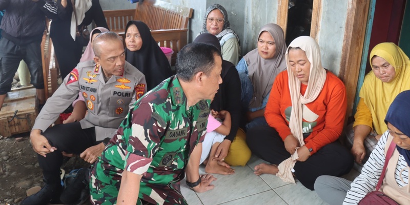 Pangdam Siliwangi dan Kapolda Jabar Sambangi Keluarga Korban Ledakan